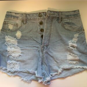 Easel Shorts
